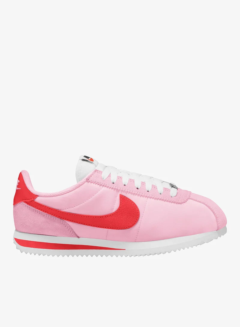 نايكي Cortez Txt